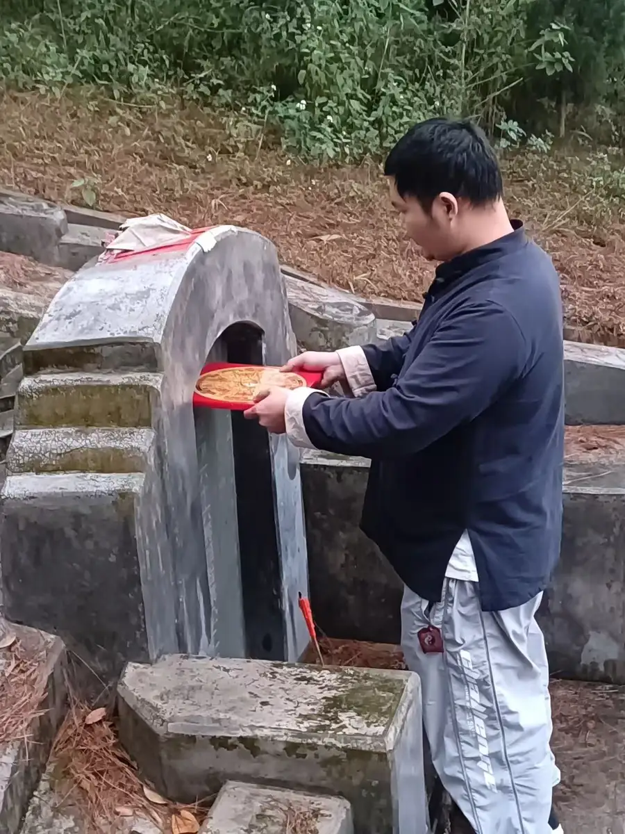 陰宅風水勘察 · 為先人擇地與調整環境